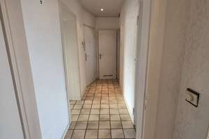 Merscheid/Mitte: Drei, Zwei, Eins = Meins! 3 Zi - Hochparterre - eigene Heizung, sucht neue Familie! – Die vollständige Adresse der Immobilie erhältst du vom Anbieter., 42655 Solingen-Mitte, Solingen – Vorschaubild 10