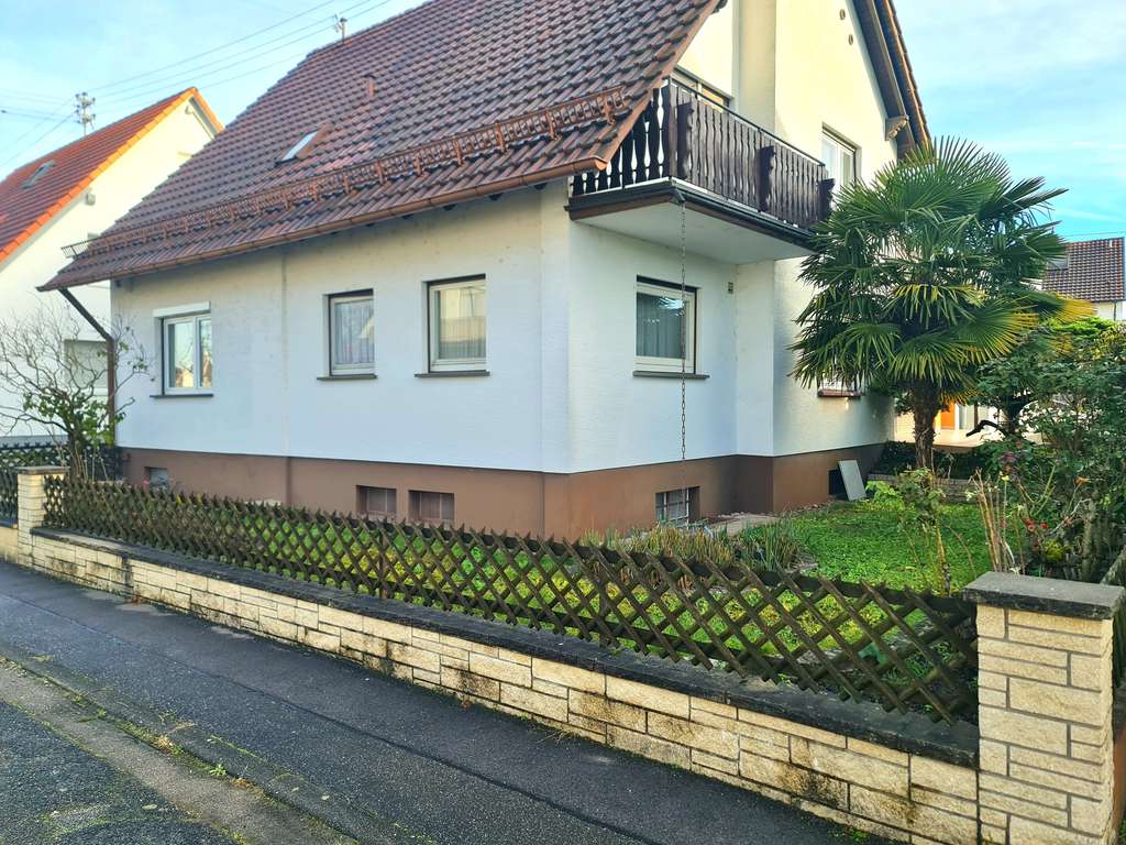 Immobilie in Neuburg am Rhein - Repräsentatives Einfamilienhaus - 5 Schlafzimmer - Büro - Doppelgarage - Garten! - Bild 1