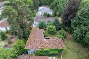 Rarität in Alterlangen: 7-Zi-Bungalow mit Garten und Garage – Erlangen – Vorschaubild 3