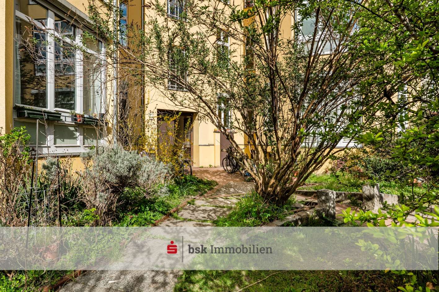 Charmante Altbauwohnung denkmalgeschützt in der Luisenstadt, Berlin – Bild 3