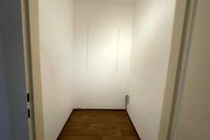 Beliebte Eigentumswohnung mit Loggia in Kiel-Projensdorf! – Charles-Roß-Ring 66, 24106 Wik, Kiel – Vorschaubild 23