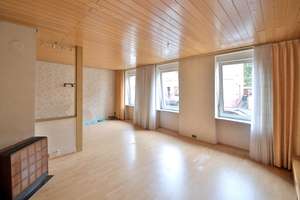 Investmentgelegenheit in Durlach: teilvermietetes Dreifamilienhaus mit Potenzial – Die vollständige Adresse der Immobilie erhältst du vom Anbieter., 76227 Durlach, Karlsruhe – Vorschaubild 3