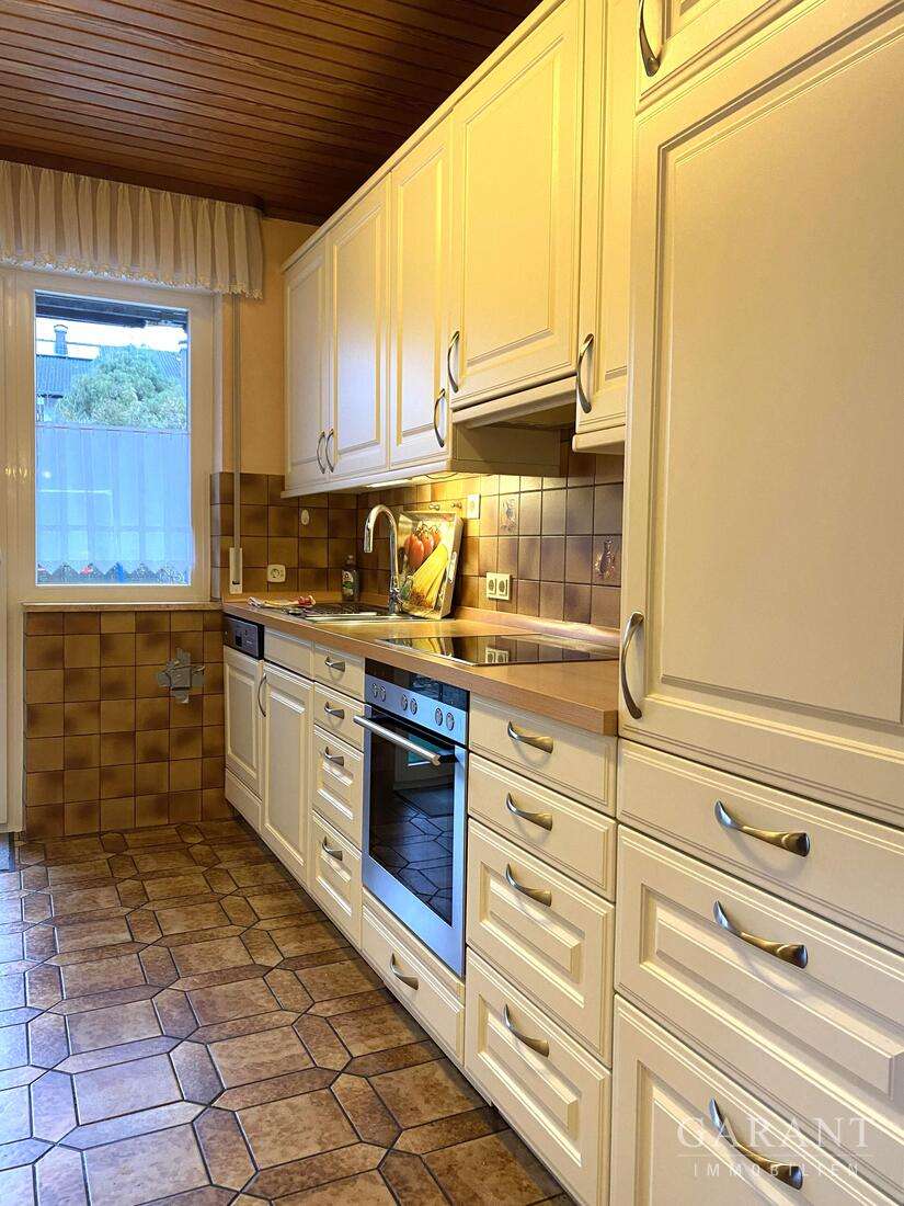 Immobilie in Rodalben - Großzügiges Mehrgenerationenhaus mit schönem Garten und Ausbaureserve im Speicher - Bild 10