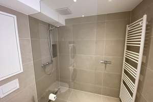 Möblierte Designwohnung, Top-Lage in Köln Bayenthal, Nähe Rhein, Sonnenbalkone, All-in-Miete – Bernhardstr. 147, 50968 Bayenthal, Köln – Vorschaubild 21