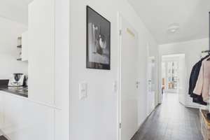 Modern Wohnen zwischen Ottensen und Bahrenfeld | Stilvolle 2 Zimmer Wohnung mit Balkon & Tiefgarage – Die vollständige Adresse der Immobilie erhältst du vom Anbieter., 22761 Bahrenfeld, Hamburg – Vorschaubild 8
