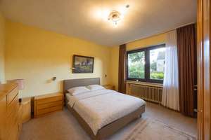 KR-Uerdingen: 3-Parteienhaus auf parkähnlichem Grundstück – Die vollständige Adresse der Immobilie erhältst du vom Anbieter., 47829 Uerdingen, Krefeld – Vorschaubild 10