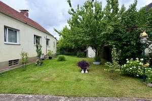 Traumhaftes Familiendomizil mit weitläufigem Eigengarten und Obstbaumbestand – Die vollständige Adresse der Immobilie erhältst du vom Anbieter., 12357 Rudow, Berlin – Vorschaubild 38