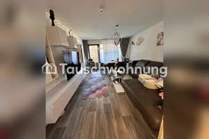 Tauschwohnung: Geräumige Wohnung mit Balkon 2 TG Stellplätze in Mitte