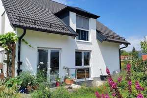 Nest gesucht? Moderne energieeffiziente DHH mit tollem Garten, Erbpacht