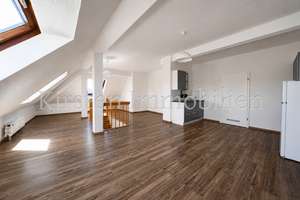 Mitten in Reutlingen: Gepflegte Maisonette auf zwei Ebenen mit Loggia, Aufzug und Tiefgarage! – Die vollständige Adresse der Immobilie erhältst du vom Anbieter., 72762 Reutlingen-Mitte, Reutlingen – Vorschaubild 15