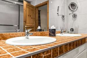 Exklusives Wohnen im Süden Berlins – mit Pool und Sauna! – Die vollständige Adresse der Immobilie erhältst du vom Anbieter., 12307 Lichtenrade, Berlin – Vorschaubild 17