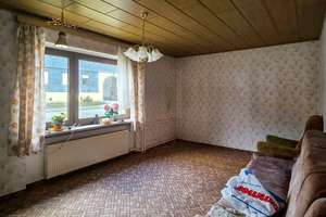 Viel Platz und schöne Aussicht – Die vollständige Adresse der Immobilie erhältst du vom Anbieter., 7368 Remptendorf – Vorschaubild 6