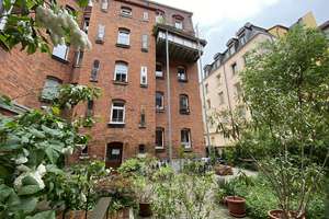 Platz für Träume: Großzügige 4-Zimmer-Whg. mit 123 m² und tollem grünen Innenhof, zum Hammerpreis!