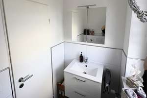 Schöne und gepflegte 4-Raum-Wohnung mit Balkon in Essen – Die vollständige Adresse der Immobilie erhältst du vom Anbieter., 45327 Katernberg, Essen – Vorschaubild 8
