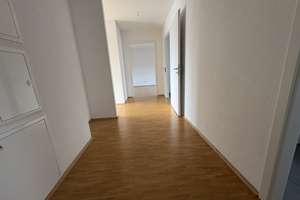 Tolles 2 Zimmer - Penthouse mit Terrasse, Parkett, hochwertiges Badezimmer und Gäste - WC – Bremer Straße 20, 44135 Kaiserbrunnen, Dortmund – Vorschaubild 6