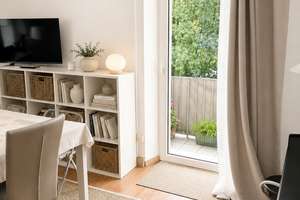 Garten mit charmanter 2-Zi-Whg mit Süd-/Ost-Balkon, Weitblick  – Franz-von-Kobell-Str. 22, 93051 Kumpfmühl-Ziegetsdorf-Neuprüll, Regensburg – Vorschaubild 5