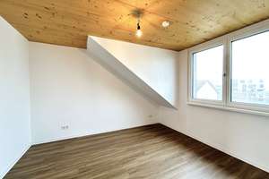 sehr schöne Dachgeschosswohnung (3.OG, ohne Aufzug)  mit 5 Zimmern und großzügigem Balkon - im Herze – 68309 Käfertal, Mannheim – Vorschaubild 27