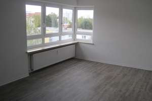 Gelegenheit! Renovierte 3 - Zimmer Wohnung mit Balkon – Rheinbergerstr. 19, 85057 Nordwest, Ingolstadt – Vorschaubild 7
