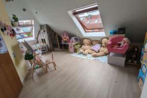 gepflegte 4-Zimmer-Maisonette-Wohnung mit Balkon, Küche und Tiefgarage – Kriegstr. -, 75180 Dillweißenstein, Pforzheim – Vorschaubild 24
