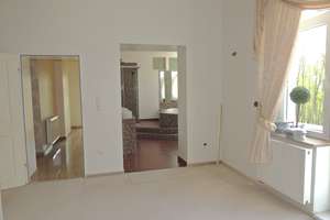 HOCHWERTIG SANIERTE VILLA MIT 6 WOHNUNGEN 6 PKW-STELLPLÄTZE UND 1 GARAGE IN RS-BLIEDINGHAUSEN – Burgerstraße 76, 42859 Zentralpunkt, Remscheid – Vorschaubild 32