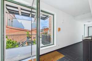 BACKSTEINROMANTIK & GROßE TERRASSE – IHRE NEUE OASE IN KREUZBERG – Berlin – Vorschaubild 16