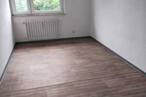Sehr schöne renovierte 3 Zimmer Wohnung in Gelsenkirchen zu vermieten – Feldhauser Straße 113, 45896 Gelsenkirchen – Vorschaubild 6