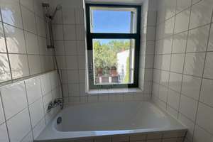 Attraktive Mietwohnung mit Balkon, Einbauküche und Stellplatz – Die vollständige Adresse der Immobilie erhältst du vom Anbieter., 9111 Zentrum, Chemnitz – Vorschaubild 6