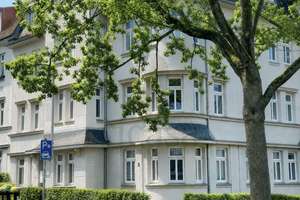 Großzügige Wohnung mit großer Terrasse & Aufzug in Chemnitz-Hilbersdorf – Helmholtzstraße 19, 9131 Hilbersdorf, Chemnitz – Vorschaubild 1