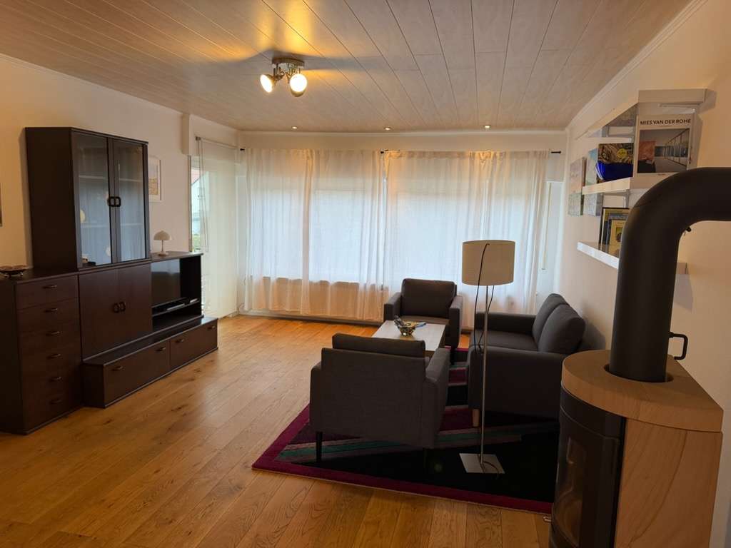 Immobilie in Biebesheim - Zweifamilienhaus in solider Bausubstanz mit großem Grundstück - Bild 17