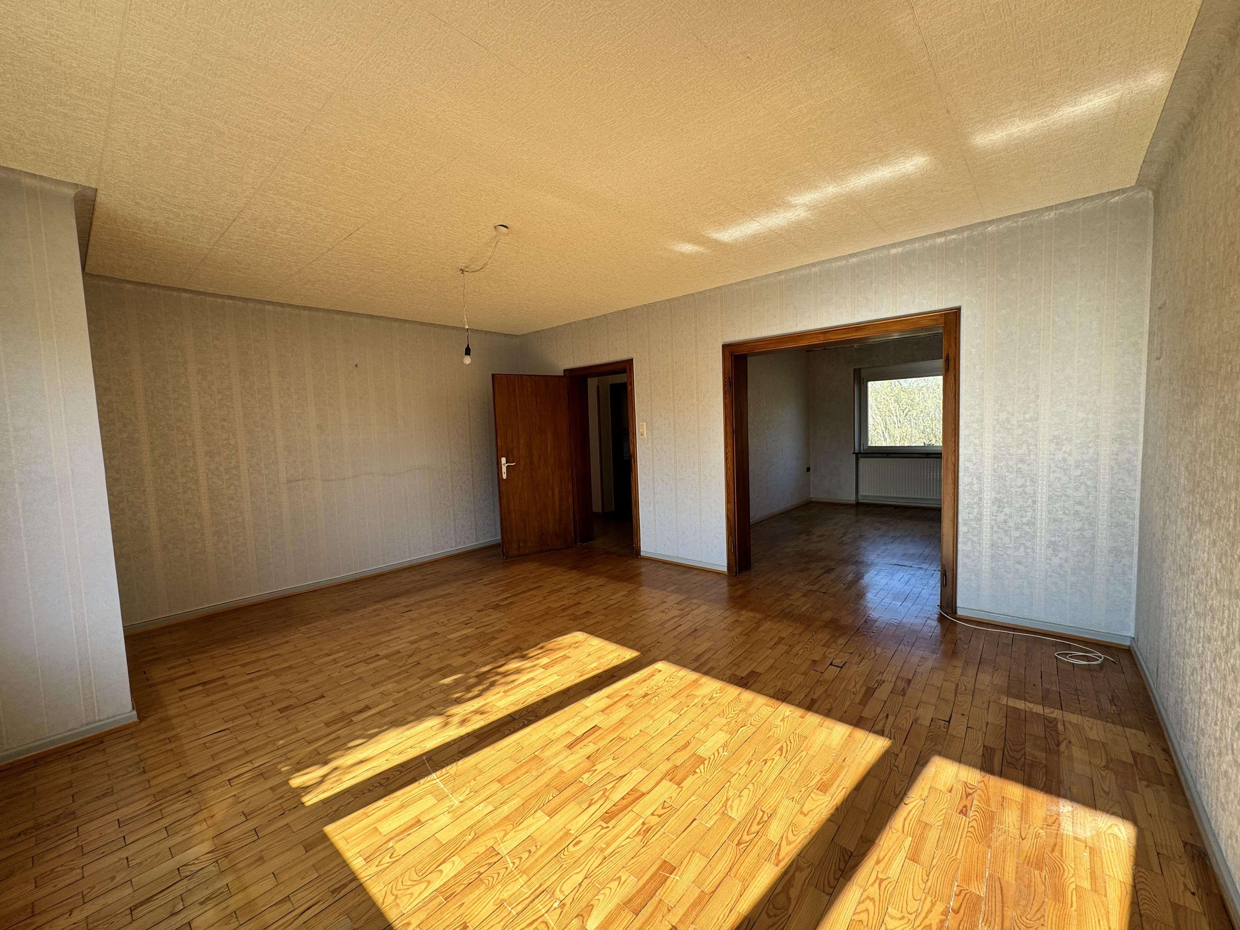 Immobilie in Wallerfangen - Freistehendes Einfamilienhaus in ruhiger Lage von Wallerfangen-St. Barbara! - Bild 7