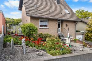 ***Traumhaus mit Weitblick in Aachen-Hahn***