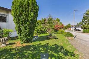 FAMILIENTRAUM - Einfamilienhaus + ELW, Garten und Doppelgarage sowie Außenstellplätzen – Die vollständige Adresse der Immobilie erhältst du vom Anbieter., 74366 Kirchheim am Neckar – Vorschaubild 14
