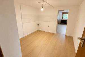 ++ Wunderschöne Maisonettewohnung mit 6 Zimmern in Herdorf zu vermieten ++ – Die vollständige Adresse der Immobilie erhältst du vom Anbieter., 57562 Herdorf – Vorschaubild 10