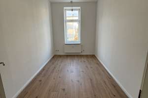 Frisch renovierte helle Dreiraumwohnung mit EBK und Keller – Arndtstraße 2, 39108 Stadtfeld Ost, Magdeburg – Vorschaubild 3