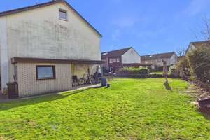 Bremen - Huchting • Reihenendhaus mit 5 Zimmern, großem Garten, Garage & zusätzlichem Baugrundstück – Die vollständige Adresse der Immobilie erhältst du vom Anbieter., 28259 Mittelshuchting, Bremen – Vorschaubild 22