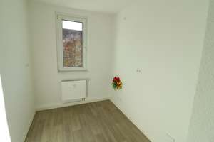 2-Raumwohnung mit Wanne und Balkon – Keplerstraße 23, 9117 Siegmar, Chemnitz – Vorschaubild 7