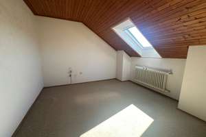 Viel Platz für eine Familie! REH mit Wintergarten und Garage in sehr schöner und ruhiger Lage! – Die vollständige Adresse der Immobilie erhältst du vom Anbieter., 86165 Lechhausen-Ost, Augsburg – Vorschaubild 15
