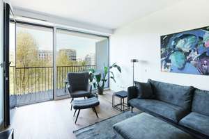 Lichtdurchflutete, geschmackvoll neu möblierte Wohnung mit Parkblick (flexibler Zeitmietvertrag) – Schöneberger Ufer 5c, 10785 Kreuzberg, Berlin – Vorschaubild 8