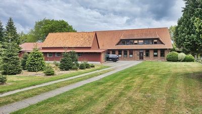 immo-schramm.de: Sehr gepflegter Resthof: 2 Wohnungen, Diele und Nebengebäude