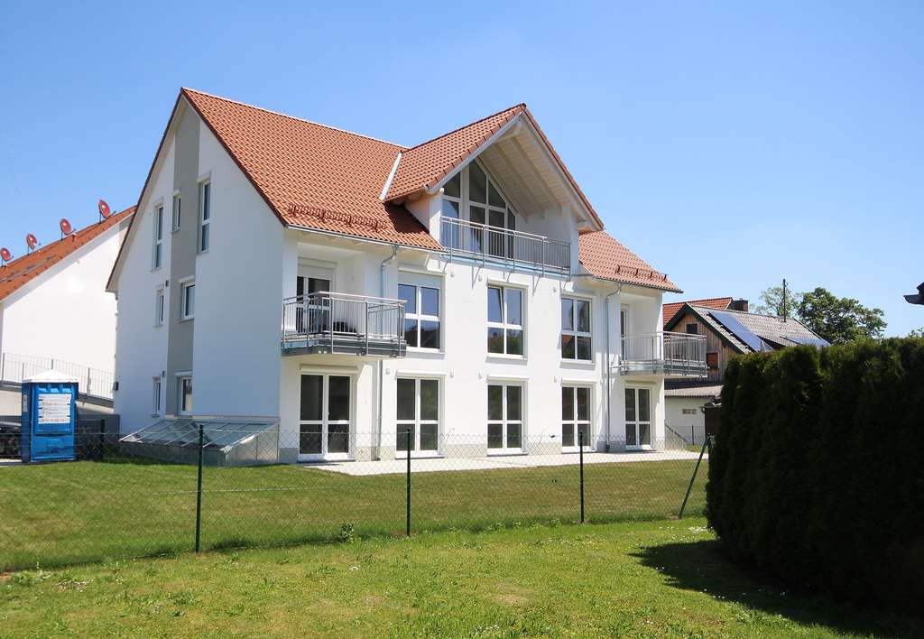 Immobilie in Weßling - Wohn(t)raum in Weßling - loftartige 3-Zimmer-Dachgeschoßwohnung in See- und S-Bahnnähe - Bild 0