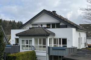 Attraktive Eigentumswohnung mit sonnigem Balkon im Charlottental – Die vollständige Adresse der Immobilie erhältst du vom Anbieter., 57072 Siegen, Siegen – Vorschaubild 2