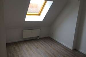 * Vermietete und günstige DG 3-Zimmerwohnung mit Wannenbad, EBK und Laminat in ruhiger Lage! * – Stöckelstraße 7, 4347 Schönefeld-Abtnaundorf, Leipzig – Vorschaubild 4