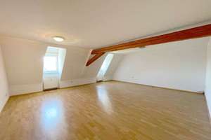 Ihr neues Zuhause: Kernsanierte 4-Zimmer-Dachgeschosswohnung – Die vollständige Adresse der Immobilie erhältst du vom Anbieter., 72224 Ebhausen – Vorschaubild 7