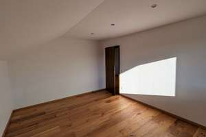 Property thumbnail 30