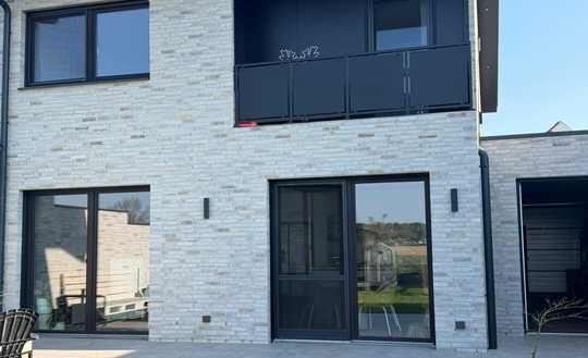 Moderne Neubau Doppelhaushälfte - Ausstattung nach Wunsch!!!