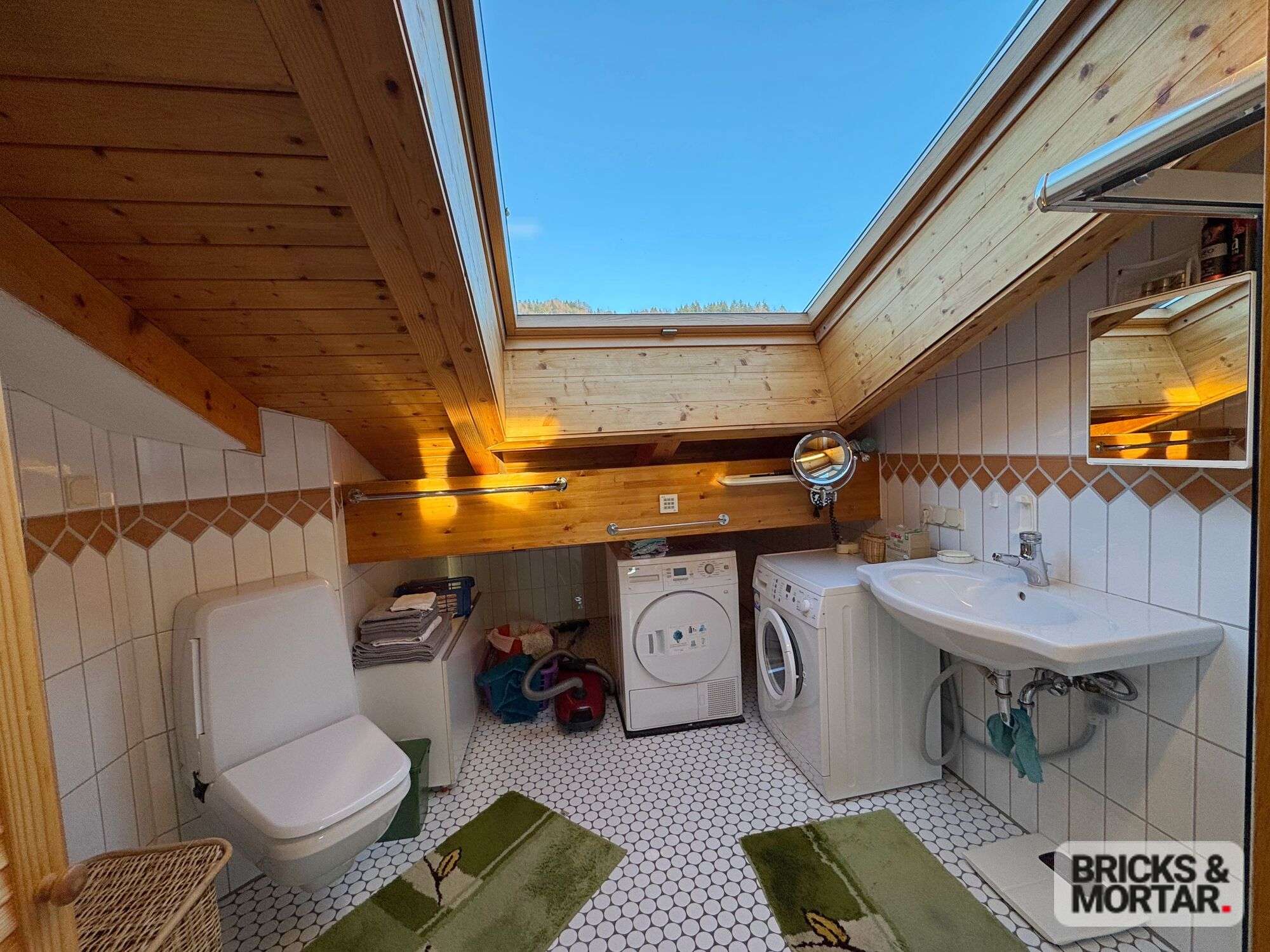 Immobilie in Oberstaufen - Flexibel nutzbares Wohnhaus – Eigennutzung oder Mehrfamilienkonzept - Bild 8