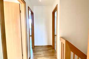 Einfamilienhaus mit 4 Zimmern in Top Lage von Biesdorf Süd! 2 Min zur U Bahn! – Berlin – Vorschaubild 3