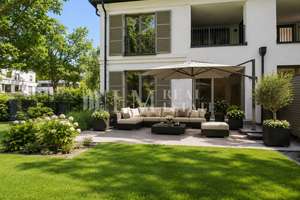 Hausgefühl am Hirschpark: Garten-Maisonette mit Terrasse und ca. 160 m² Gartenanteil – Die vollständige Adresse der Immobilie erhältst du vom Anbieter., 22609 Nienstedten, Hamburg – Vorschaubild 2