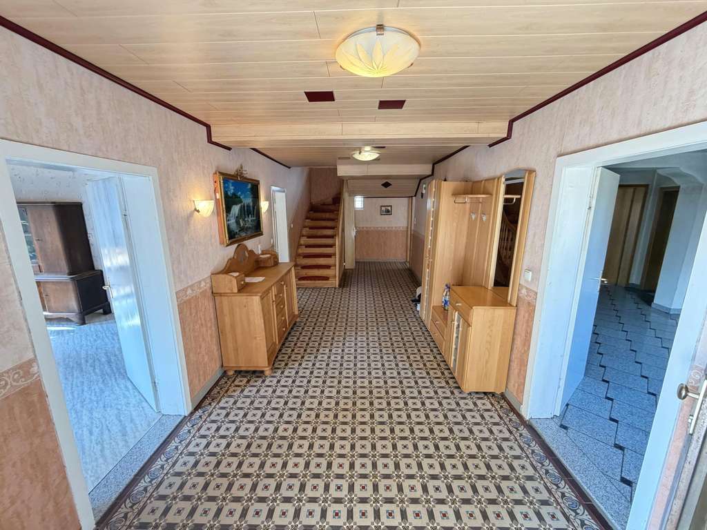 Immobilie in Freigericht - Charmantes Fachwerkhaus mit großem Hof & Nebengebäuden – seltene Gelegenheit in Bernbach!
 - Bild 2