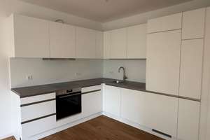 Perfekte 4-Zimmer-Wohnung für Familien mit Einbauküche, Loggia und Keller inklusive!  – Biedenkopfer Straße 52, 13507 Tegel, Berlin – Vorschaubild 15